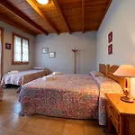 Centro De Vacaciones Morillo De Tou - *