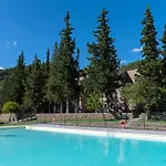 Centro De Vacaciones Morillo De Tou - *