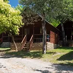 Centro De Vacaciones Morillo De Tou - *