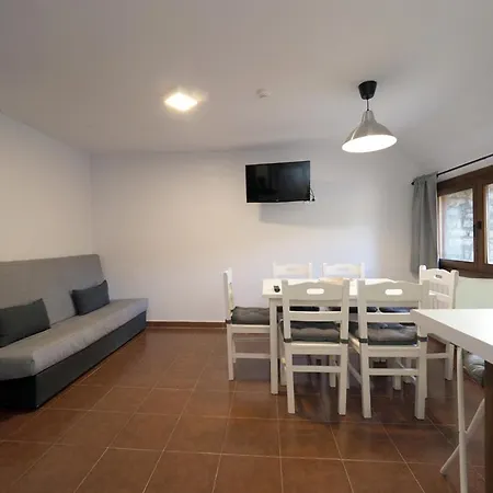 Centro De Vacaciones Morillo De Tou - Campsite *