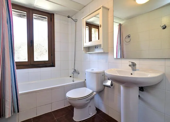 Centro De Vacaciones Morillo De Tou - Campingplads Aínsa